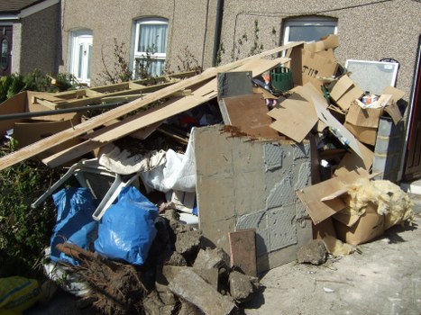 Before and after garden clearance in Palmers Green