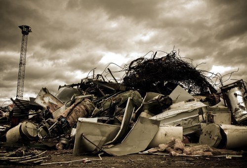 Eco-friendly disposal methods for flat clearance